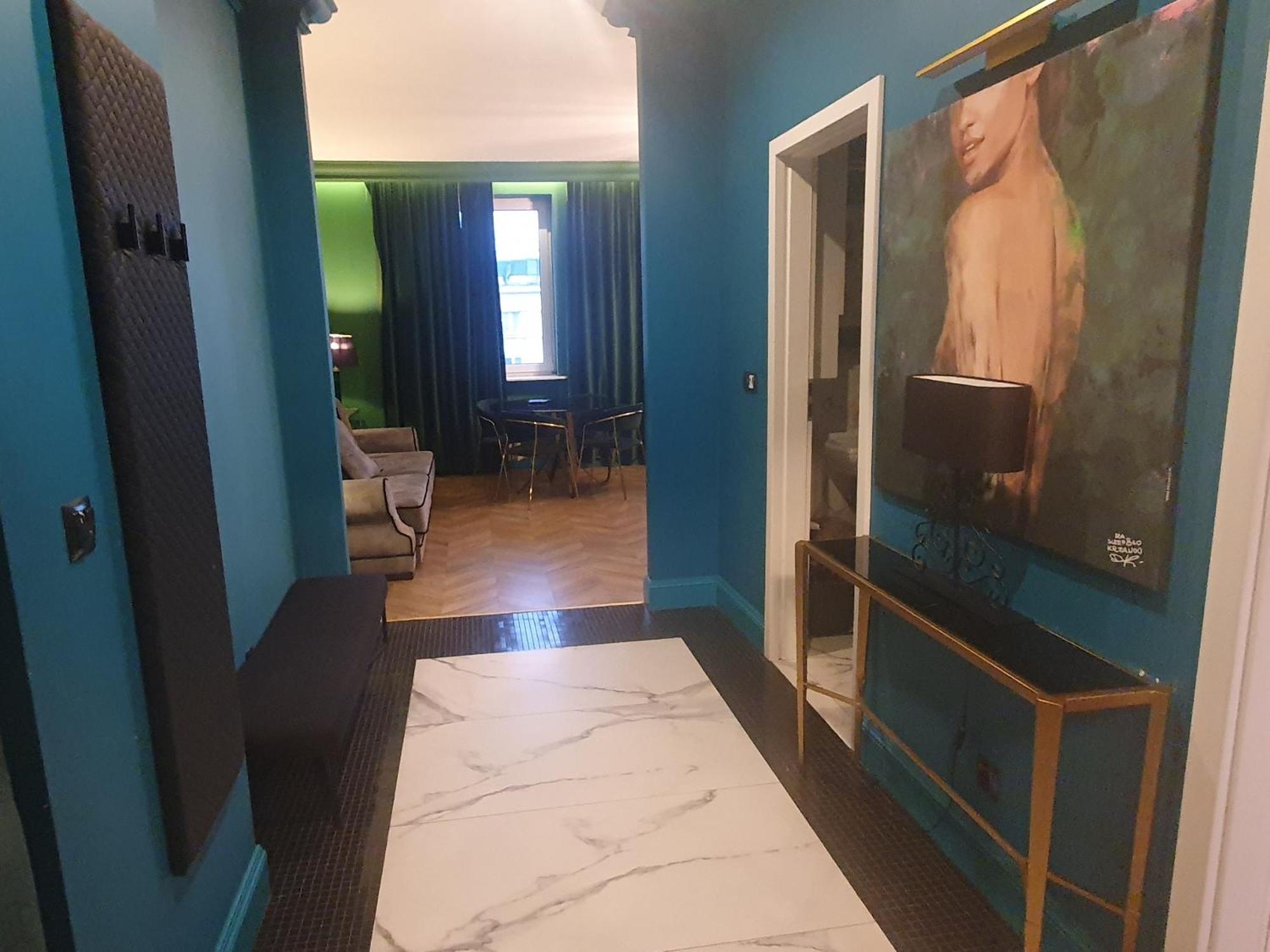 City Center Apartment Near Public Swimming Pool Varšava Exteriér fotografie